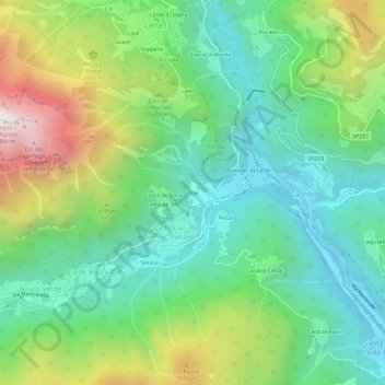 Mappa topografica Troi, altitudine, rilievo